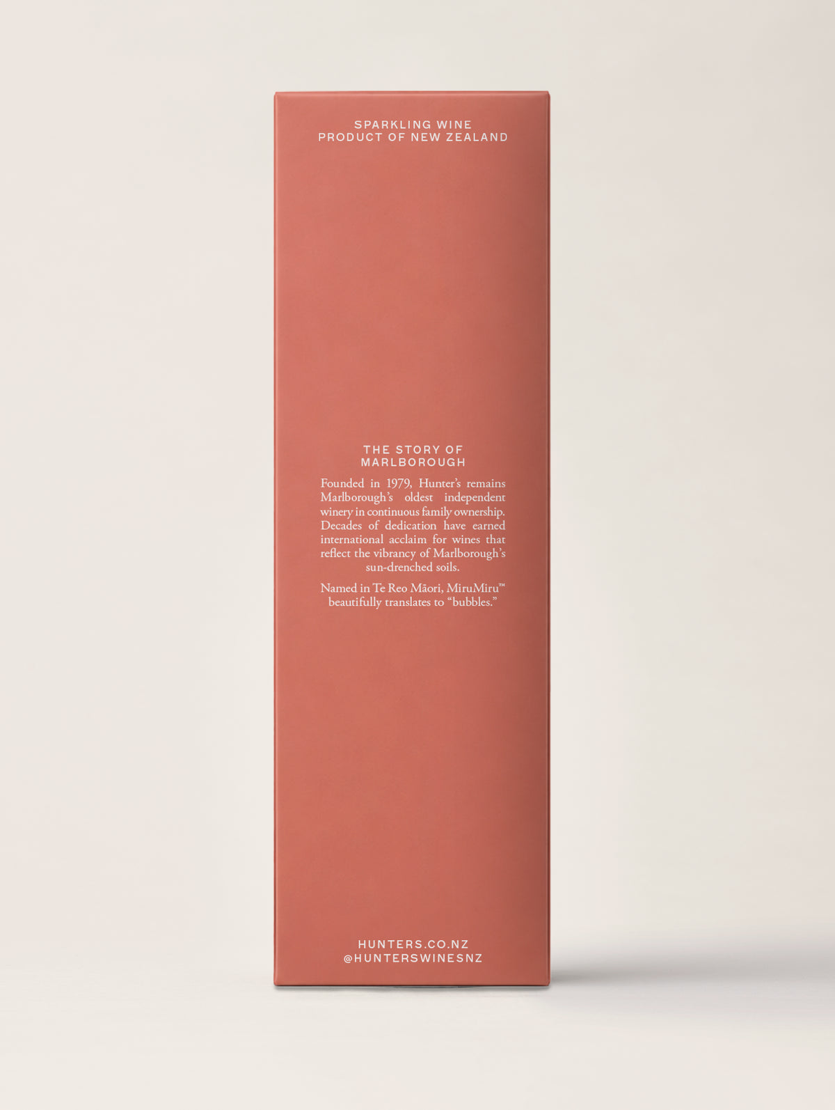 Miru Miru™ Non-Vintage Rosé Gift Box
