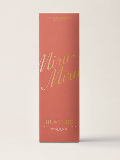 Miru Miru™ Non-Vintage Rosé Gift Box